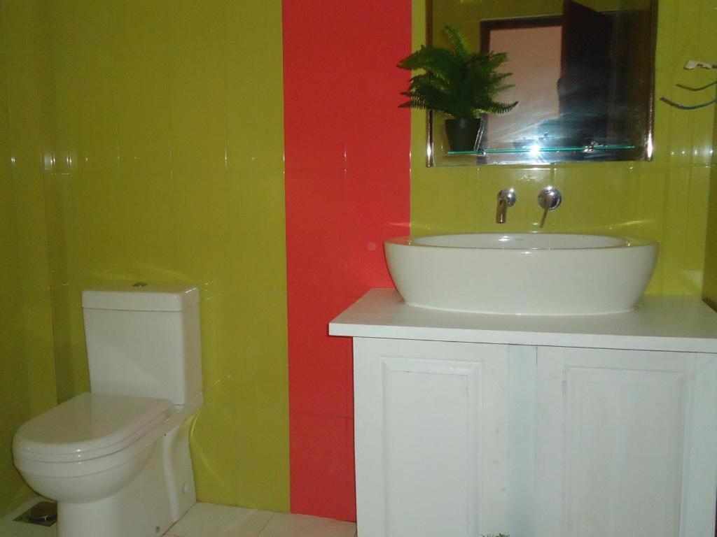 Bridge Hotel Negombo Kimbulapitiya エクステリア 写真