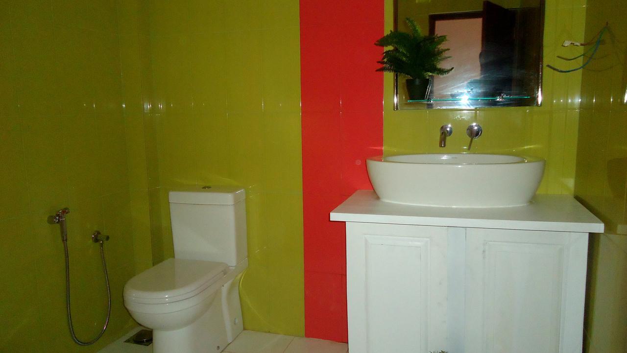 Bridge Hotel Negombo Kimbulapitiya エクステリア 写真