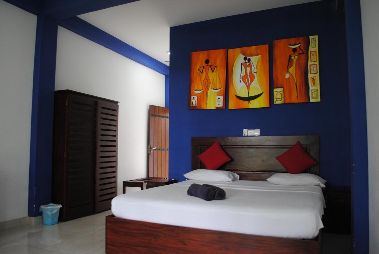 Bridge Hotel Negombo Kimbulapitiya エクステリア 写真